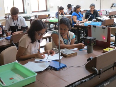 Physics Lab Nius